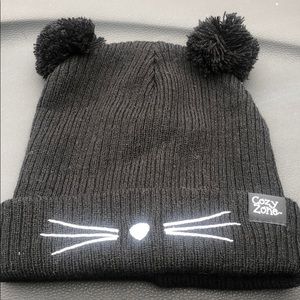 New without tags! Unique kitty kat pom pom beanie.